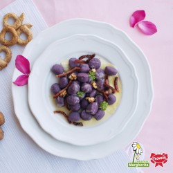 Lunette aux champignons avec sauce aux cèpes