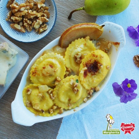 Gransole Bufalotto e Scamorza con pere e gorgonzola